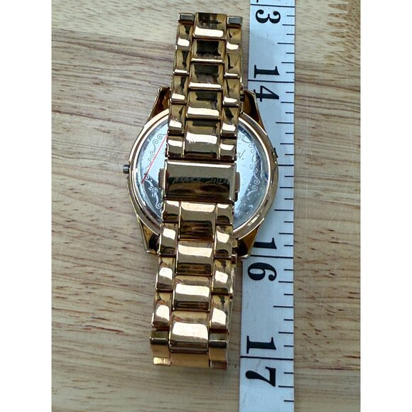 Betsey Johnson Womens Gold Watch With Crystal Bezel & Large Numbers NOT TESTED - Picture 4 of 9